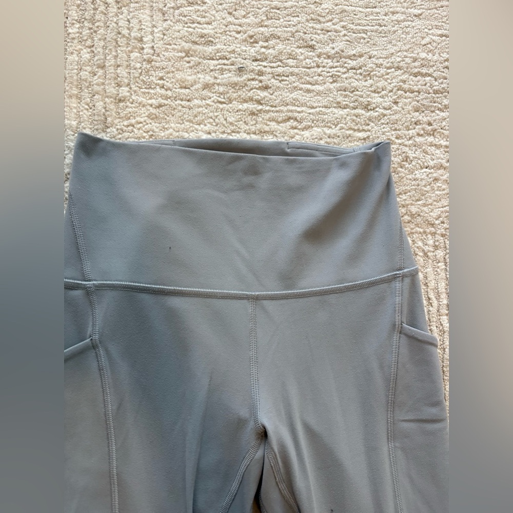 Women’s Lululemon Align High Rise Pant with Pockets 25" Gray Size 4 - Picture 2 of 5